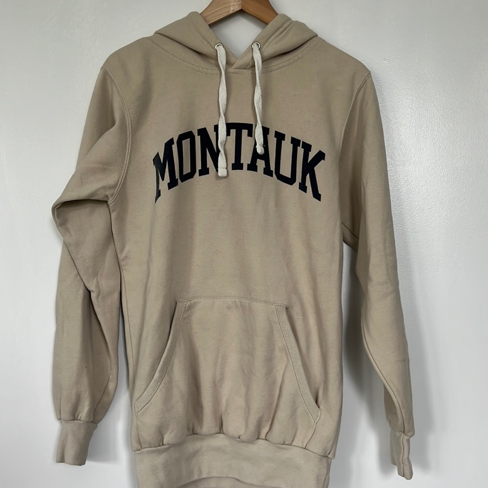 Montauk sweatshirt size small